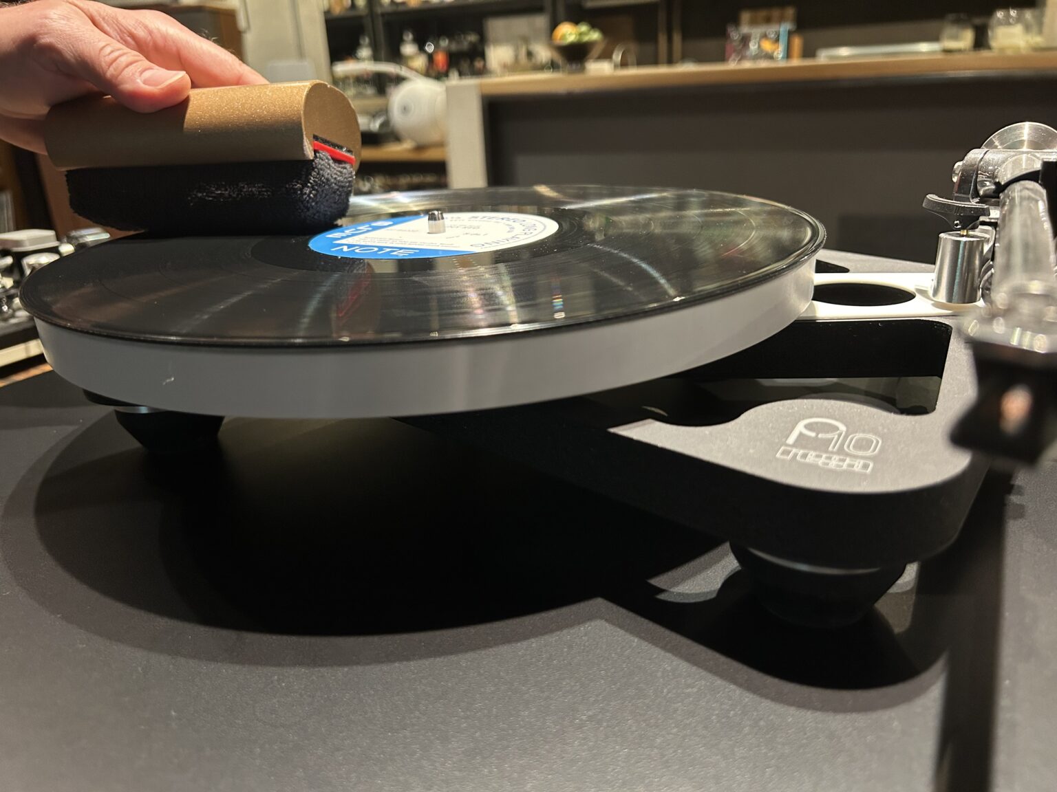 Turntables vs. Digital Players: Which is Right for You?